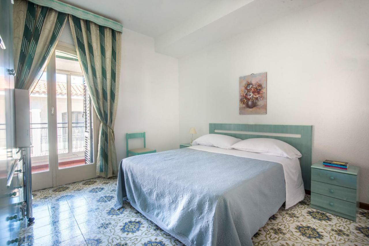 Casa Con Terrazza Sul Mare All'Addaura Palermo Exterior foto